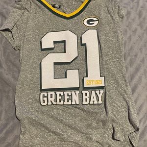 Green bay T